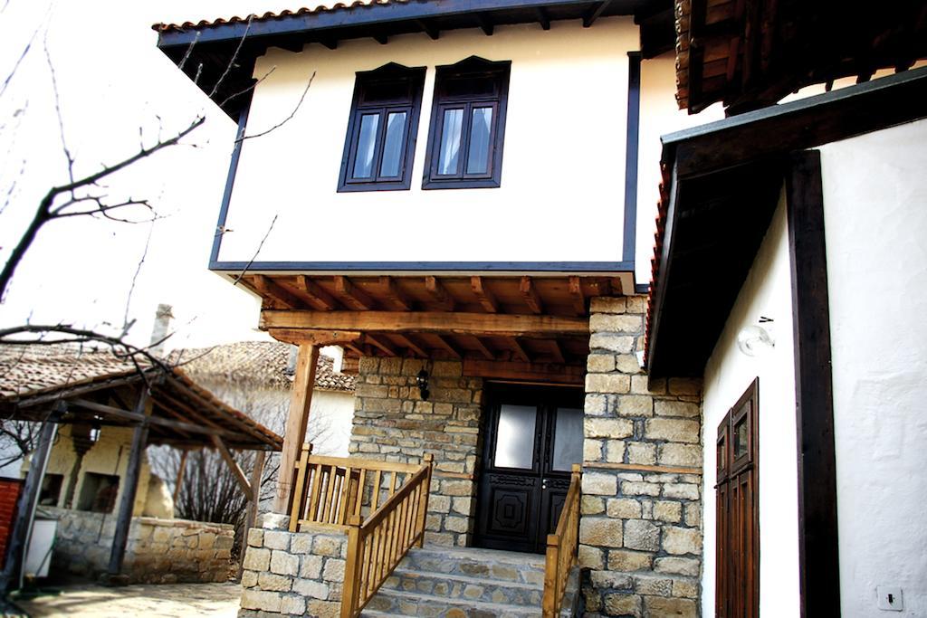 וליקי פרסלב Mutafova Guest House חדר תמונה