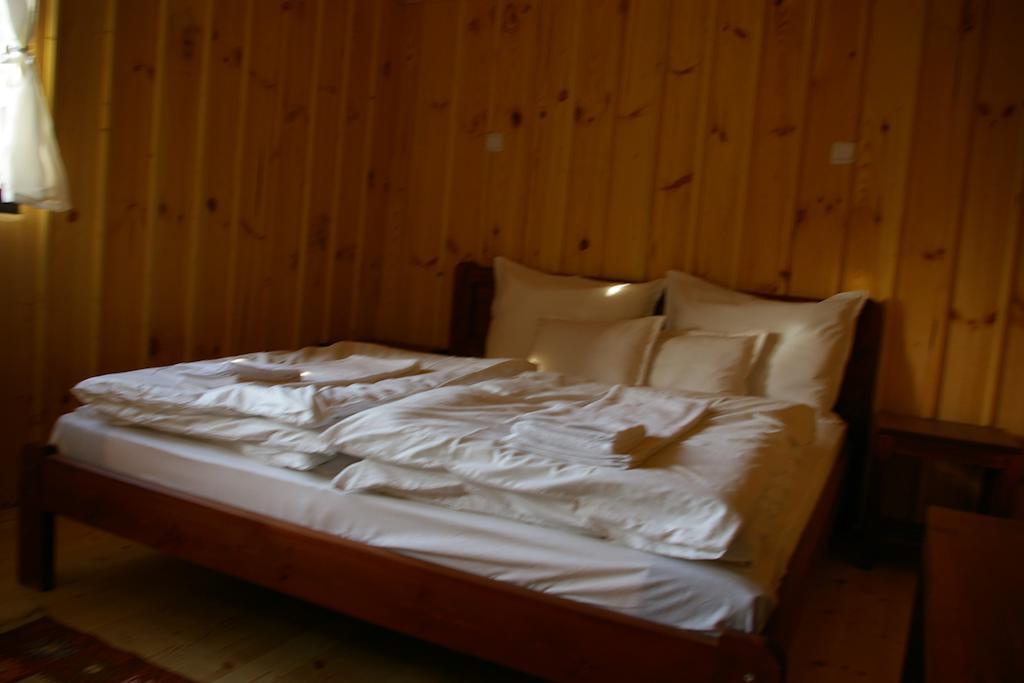 וליקי פרסלב Mutafova Guest House חדר תמונה