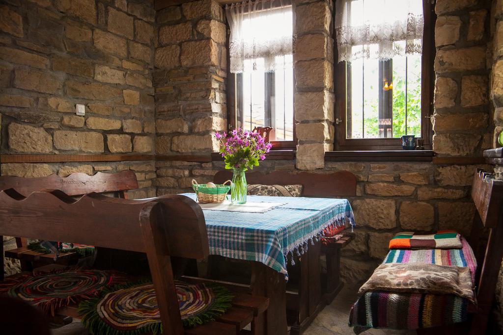 וליקי פרסלב Mutafova Guest House מראה חיצוני תמונה