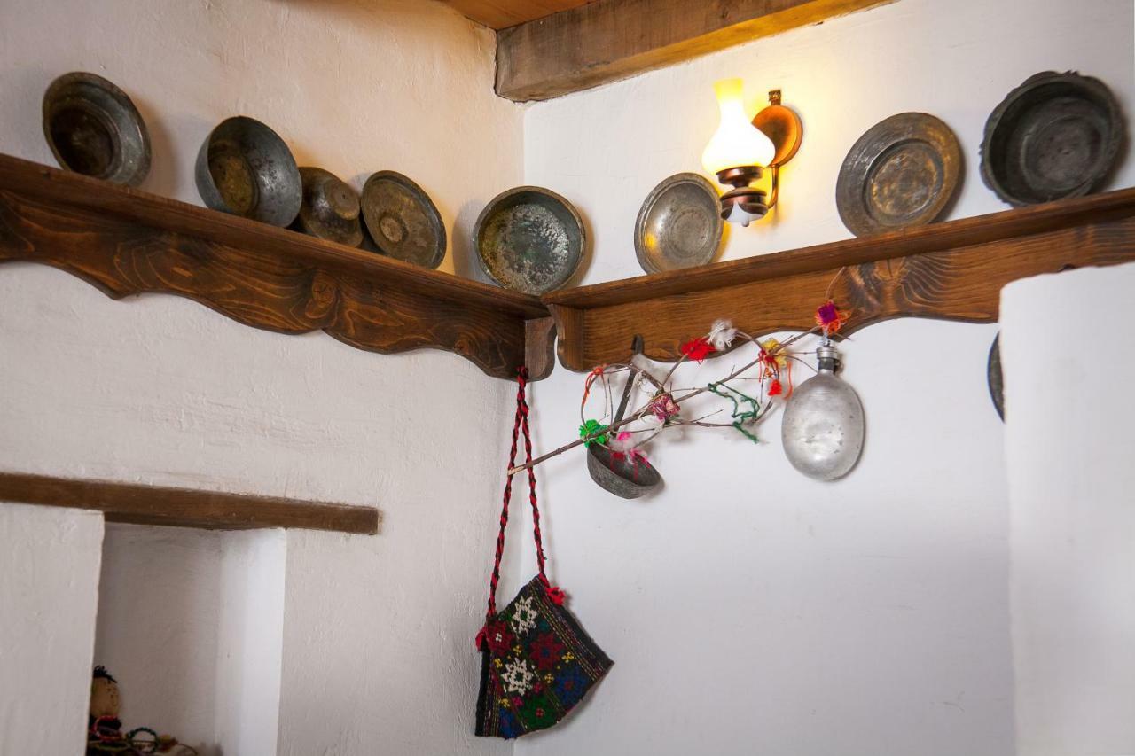 וליקי פרסלב Mutafova Guest House מראה חיצוני תמונה